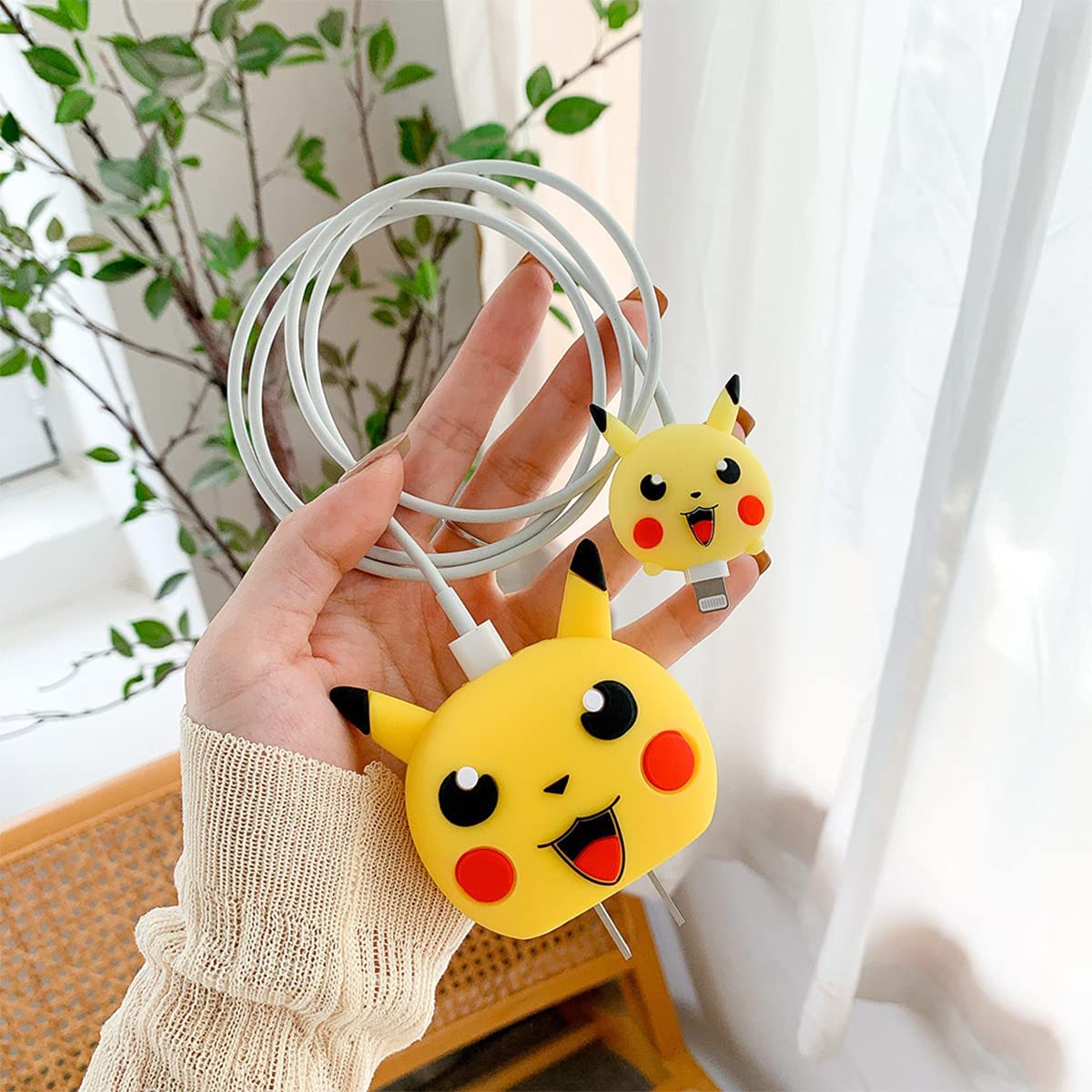 Funda Protectora Cargador iPhone 18/20W (2 piezas) - Pikachu
